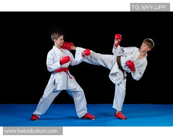 会空手道的足球明星盘点 他们如何将两项技能完美结合 会空手道的足球明星盘点 他们如何将两项技能完美结合