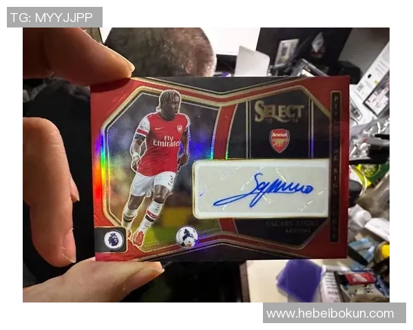 足球官方球星卡收藏热潮与球迷文化深度互动解析 足球官方球星卡收藏热潮与球迷文化深度互动解析