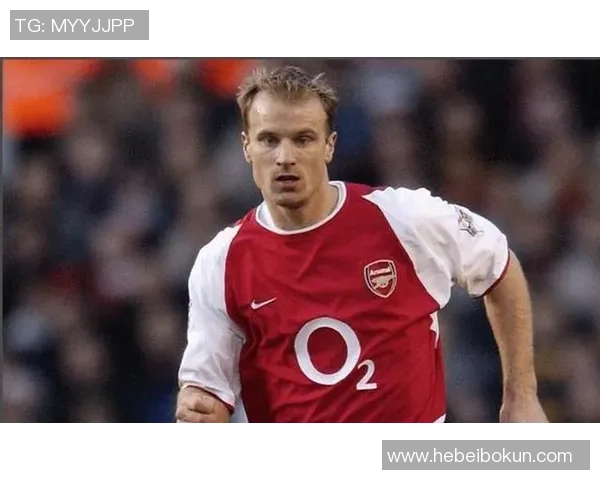 足球球星身份与个人品牌的融合探析及其对全球足球文化的影响 足球球星身份与个人品牌的融合探析及其对全球足球文化的影响