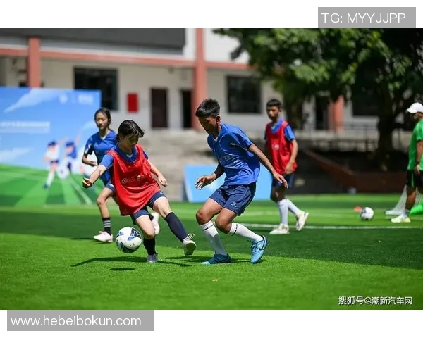 费高退役后投身足球发展与公益事业 聚焦青少年培养与社会责任 费高退役后投身足球发展与公益事业 聚焦青少年培养与社会责任