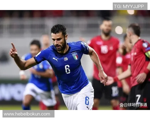 退役足球球星身材走样从球场健将到逐渐发胖的人生转变